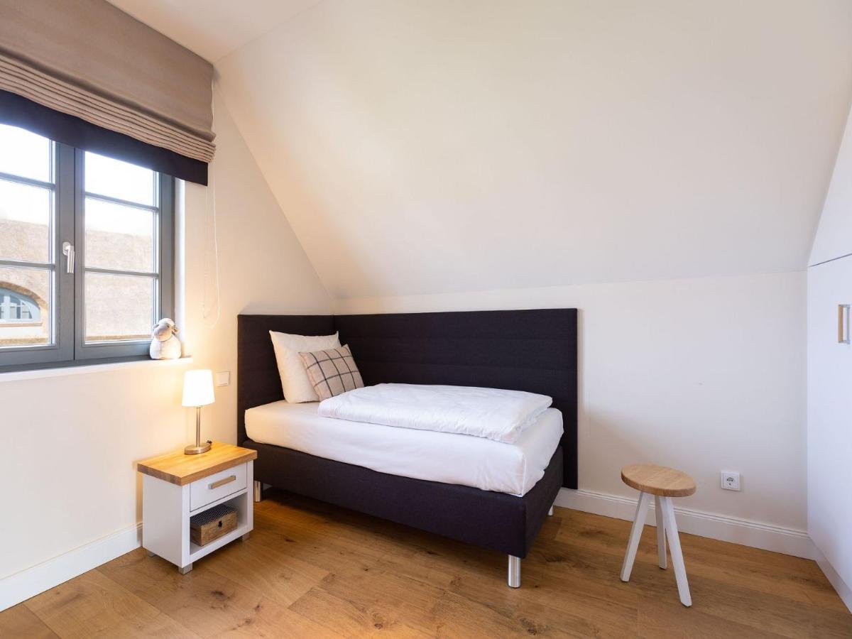 Reetland Am Meer - Premium Reetdachvilla Mit 2 Schlafzimmern, Sauna Und Kamin E04 Дранске Екстериор снимка